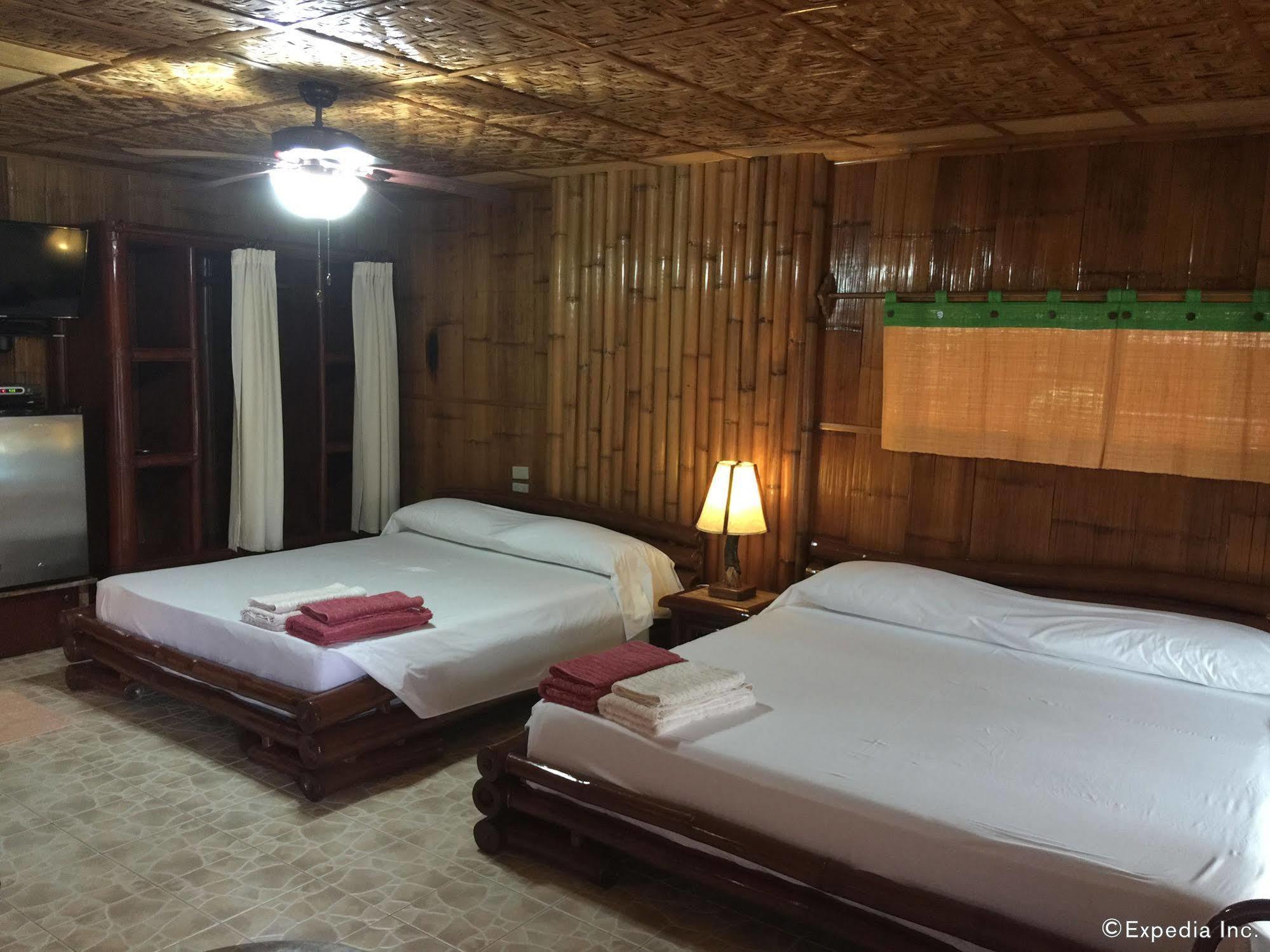Commander Suites De Bohol Panglao Exteriér fotografie